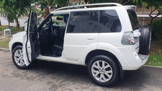 MITSUBISHI PAJERO TR4 2.0 4X2 16V 140CV FLEX 4P AUTOMÁTICO